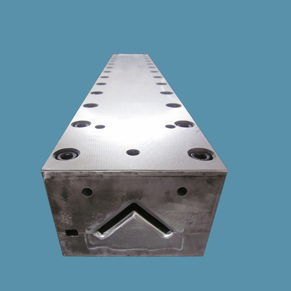 Pultrusion mold